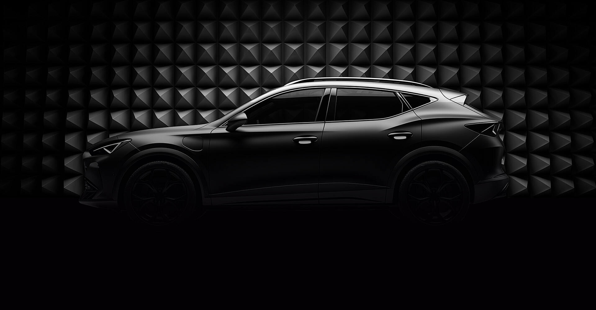 Fahrzeug in EMV-Kammer