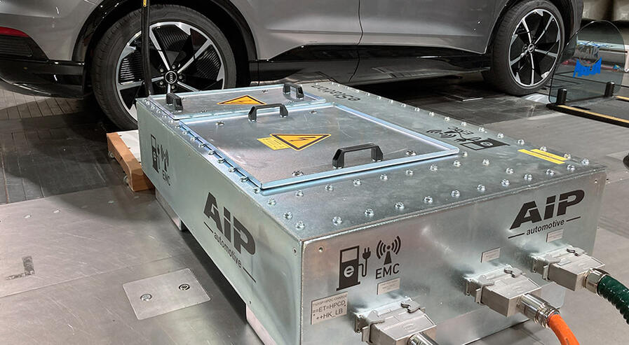 DC charging box for EMC testing
