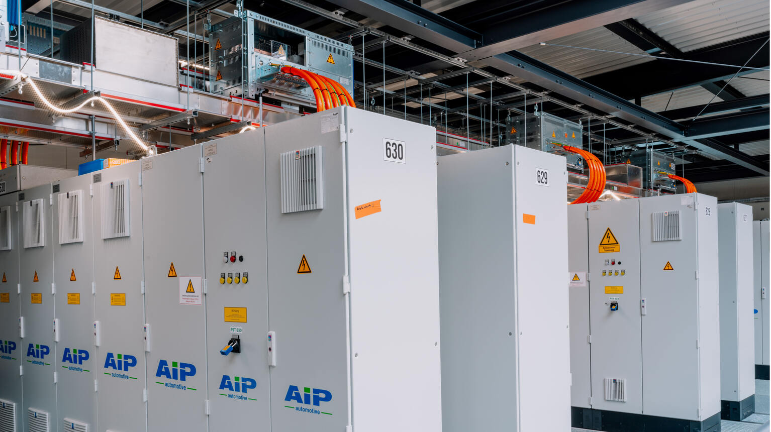 Modularer Schaltschrankverbund